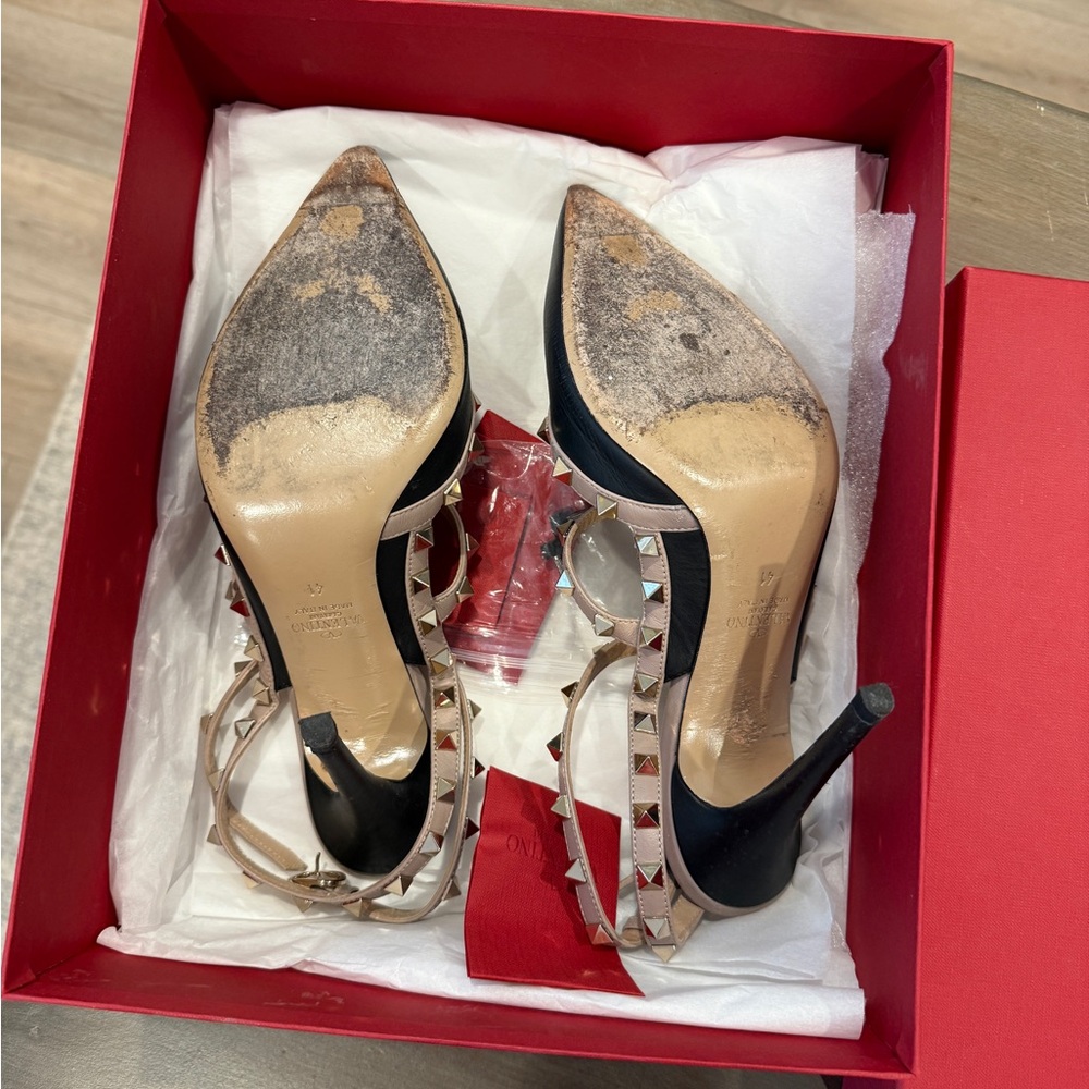 Valentino Calfskin Nappa Rockstud Ankle strap heels - Picture 5 of 7